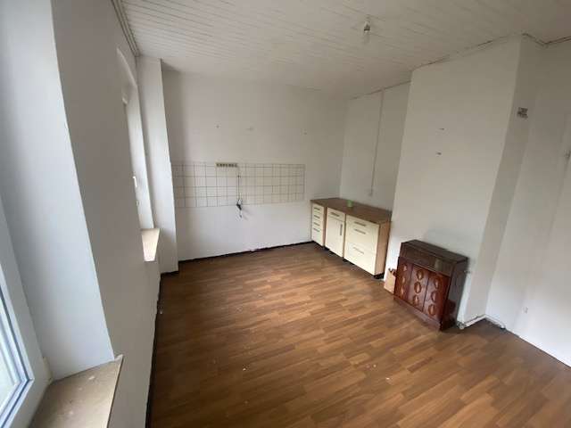 Apartment, Büro, Hobbyräume oder Gewerbe mit 2 Zimmern sowie separates WC mit Dusche im Erdgeschoss, Nürnberg – Bild 2