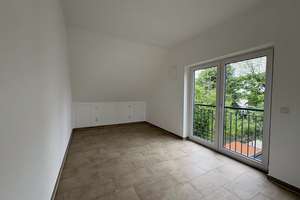 Exklusive 2-Zimmer-Mietwohnung (65 m²) zur Untermiete in München-Trudering – Vogesenstraße 15C, 81825 Waldtrudering, München – Vorschaubild 3