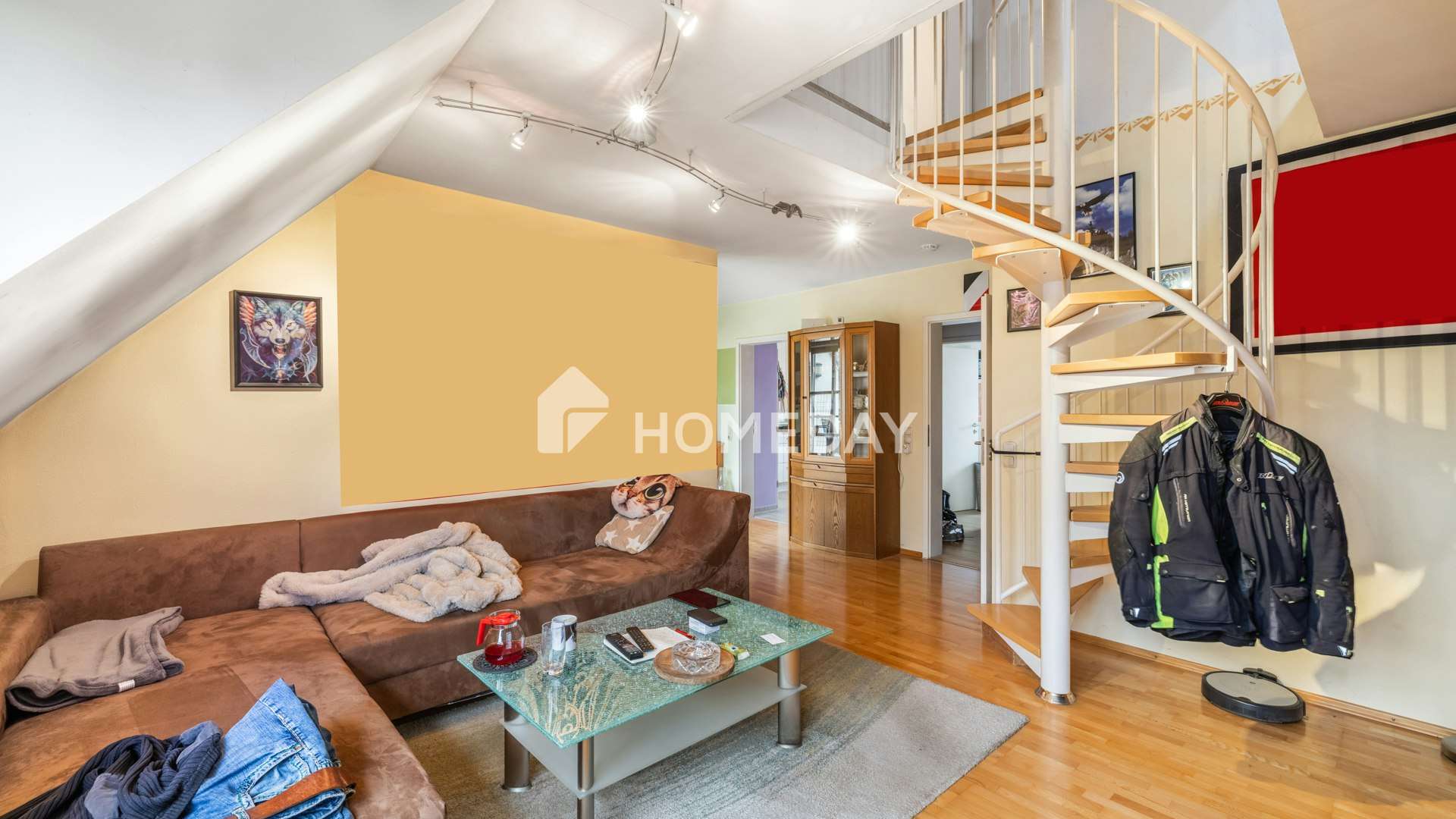 Immobilie in Siegenburg - Stilvoll wohnen auf zwei Ebenen – Maisonette mit Galerie, EBK und Doppelgarage
 - Bild 9