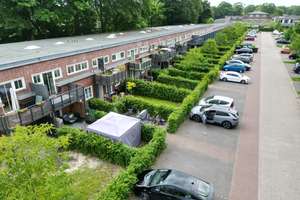 3-Zimmer-Wohnung mit Balkon und zwei Parkplätzen in ruhiger Sackgassenlage