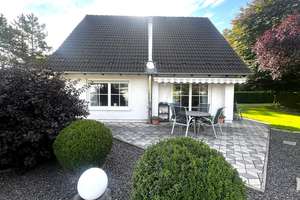Wohnen, wie man sich’s wünscht – stilvolles Einfamilienhaus mit Pool, Kamin & Wohlfühlgarantie! – Die vollständige Adresse der Immobilie erhältst du vom Anbieter., 6774 Friedersdorf – Vorschaubild 5