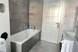 Property thumbnail 13