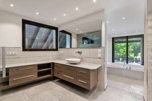 Exklusive Architektenvilla - Luxusresidenz auf parkähnlichem Grundstück – Die vollständige Adresse der Immobilie erhältst du vom Anbieter., 81375 Neuhadern, München – Vorschaubild 9