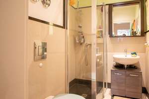 +++ Hochwertig ausgestattete 3-Zimmer-Altbauwohnung mit 2 Bädern und Gartenanteil +++ – Die vollständige Adresse der Immobilie erhältst du vom Anbieter., 4317 Reudnitz-Thonberg, Leipzig – Vorschaubild 12