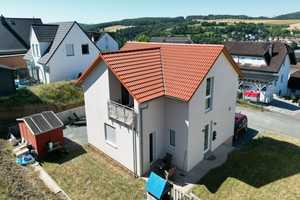 Modernes Einfamilienhaus in Weilmünster – Neubau (2020) mit Garten, Smart Home & Top-Ausstattung – Limburg-Weilburg (Kreis) – Vorschaubild 1