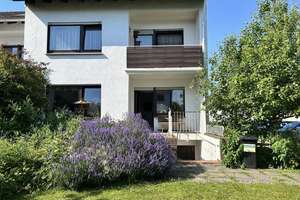 Provisionsfrei !  Großzügiges Reihenendhaus in Bielefeld-Theesen in bester, beliebter Wohnlage