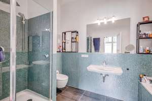 ⭐ Stunning 172m² Loft apartment within boutique Piano Fabrik development  in the heart of F´hain ⭐ – Marchlewskistrasse 77, 12047 Friedrichshain, Berlin – Vorschaubild 9