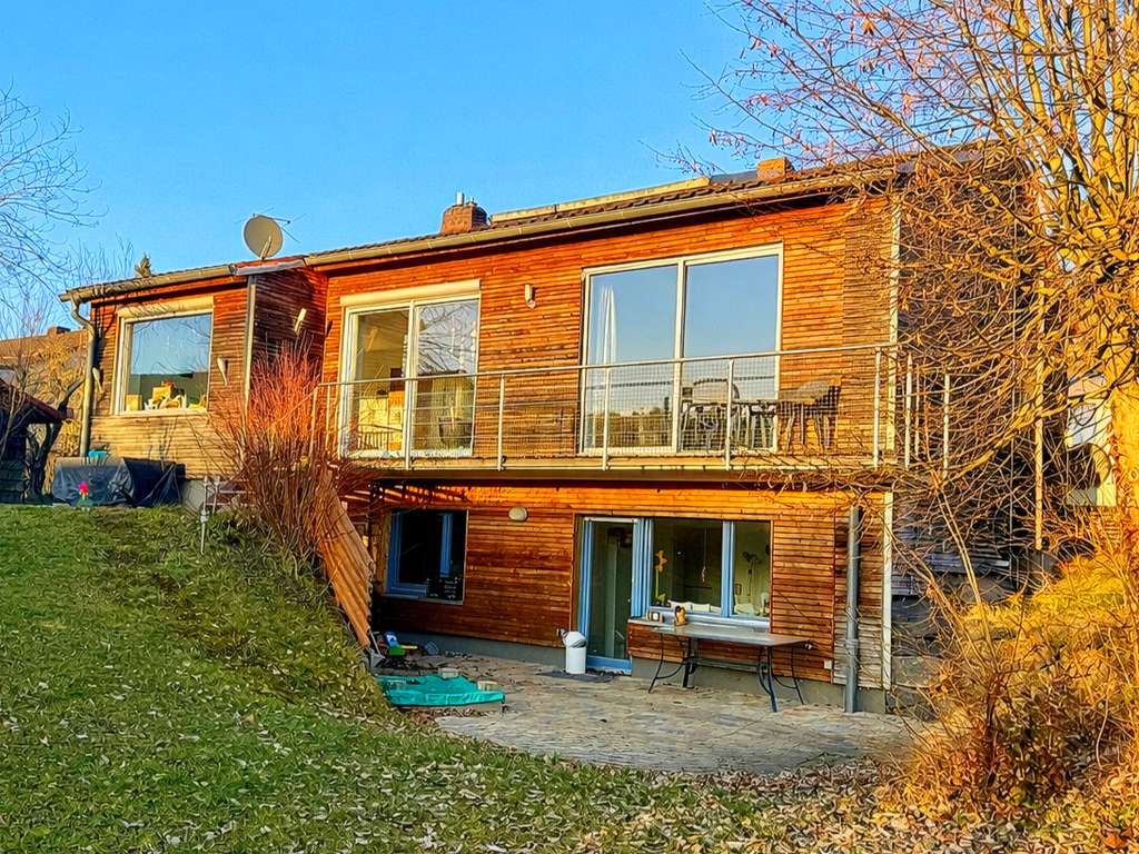 Immobilie in Kronach - Traumhaftes Wohnhaus mit Garten in bester Lage von Kronach - Bild 0