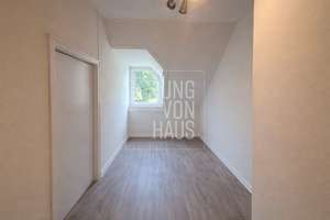 Sonnenberg: Charmante Altbau-Dachgeschosswohnung am Kurpark – Die vollständige Adresse der Immobilie erhältst du vom Anbieter., 65191 Sonnenberg, Wiesbaden – Vorschaubild 9