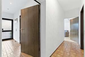 Freistehendes Einfamilienhaus mit großem Garten, Fußbodenheizung, Kamin und Doppelgarage in Waldorf – Die vollständige Adresse der Immobilie erhältst du vom Anbieter., 53332 Bornheim – Vorschaubild 21