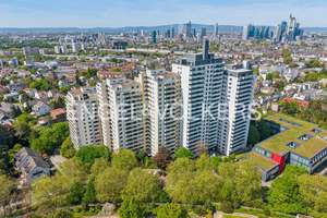 City-Apartment mit Balkon und Fernblick in Frankfurt Sachsenhausen - perfekte Kapitalanlage – Die vollständige Adresse der Immobilie erhältst du vom Anbieter., 60598 Sachsenhausen-Süd, Frankfurt am Main – Vorschaubild 1