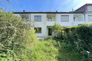 Starkes Preis-Leistungs-Verhältnis: Reihenmittelhaus mit Garage in ruhiger Lage von Lauf-Kotzenhof  – Die vollständige Adresse der Immobilie erhältst du vom Anbieter., 91207 Lauf an der Pegnitz – Vorschaubild 2