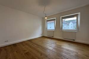 Einladender Wohnkomfort – Hell, stilvoll und zum Ankommen gemacht+EBK – Die vollständige Adresse der Immobilie erhältst du vom Anbieter., 70186 Gaisburg, Stuttgart – Vorschaubild 3