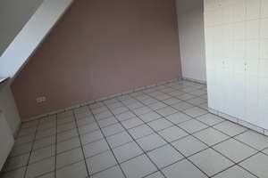 Helle 2-Zimmer-Dachgeschosswohnung in attraktiver Lage von Köln-Deutz – Tempelstraße 57, 50679 Deutz, Köln – Vorschaubild 6