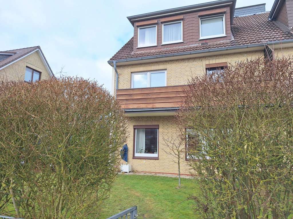 Immobilie in Büsum - Ob Eigenheim oder 3 Ferienwohnungen, hier ist alles möglich - Bild 3