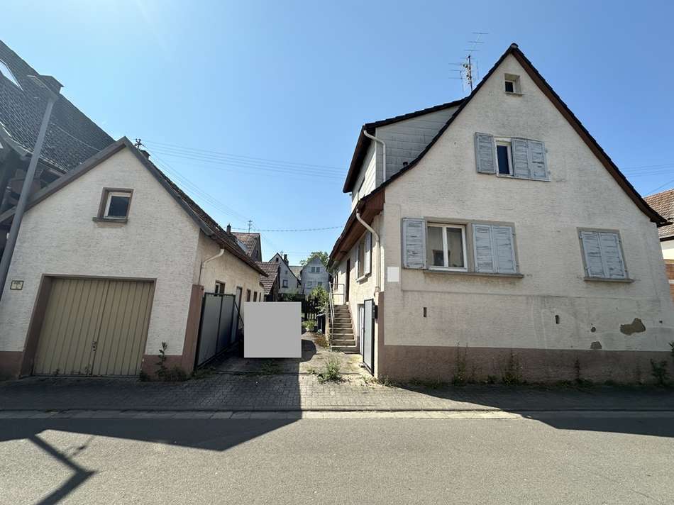 Haus und Garage