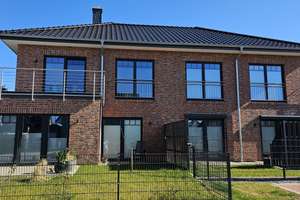 Brunsbüttel: Sonnige EG-Neubauwohnung möbliert/unmöbliert zu vermieten! – Astrid-Lindgren-Straße 5, 25541 Brunsbüttel – Vorschaubild 1