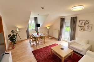 Relocation befristetet möblierte 2-Zi-Wohnung m. Balkon und Einbauküche in Ingolstadt – Treylingstraße 1, 85049 Friedrichshofen-Hollerstauden, Ingolstadt – Vorschaubild 1