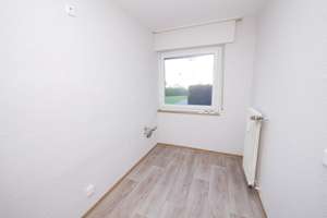 Seltenheit: Gepflegte 4,5-Zimmer-EG-Wohnung mit Balkon, Gemeinschaftsgarten und Stellplatz in Buer – Vom-Stein-Str. 3, 45894 Buer, Gelsenkirchen – Vorschaubild 6