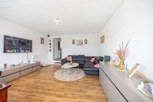 Gepflegtes Mehrfamilienhaus mit Gewerbeeinheit, Garage und Garten in Osterholz – Die vollständige Adresse der Immobilie erhältst du vom Anbieter., 28325 Ellenerbrok-Schevemoor, Bremen – Vorschaubild 10