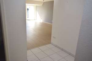 hochwertige ETW über 2 Etagen mit Balkon und Tiefgarage – 40468 Unterrath, Düsseldorf – Vorschaubild 4