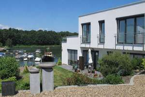 Unverbaubarer Hafenblick - moderne und exklusive Stadtvilla in der Marina mit Liegeplatz – Hafenstraße 17, 38527 Meine – Vorschaubild 3