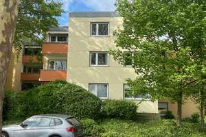 Attraktive 3,5-Zimmer-Wohnung mit Balkon, Klimaanlage & Tiefgarage in Köln-Weiden