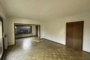 Bremerhaven Schiffdorfer Damm // Ihr neues Zuhause mit viel Platz und grünem Rückzugsort – Die vollständige Adresse der Immobilie erhältst du vom Anbieter., 27574 Schiffdorferdamm, Bremerhaven – Vorschaubild 2