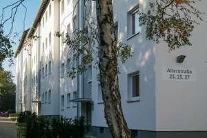 Teichbreite: Charmante Wohnung mit Tageslichtbad und Balkon – Allerstr. 23, 38448 Teichbreite, Wolfsburg – Vorschaubild 1