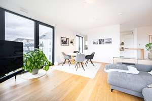 Provisionsfrei: 3-Zimmer-Penthousewohnung mit Terrasse in Offenbach