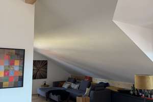 Lebensraum mit Weitblick: 4-Zimmer-Dachgeschosswohnung in Rosenheim – Eichfeldstraße 56, 83026 Happing, Rosenheim – Vorschaubild 8