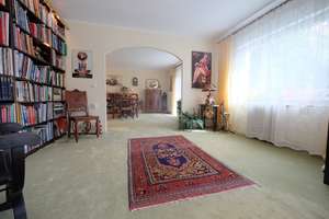 Eigennutz/Anlage: MFH (4 Whg, EG  zu 130 m²-Whg vereinigt), 4er + 2er Garage – Die vollständige Adresse der Immobilie erhältst du vom Anbieter., 12277 Marienfelde, Berlin – Vorschaubild 8
