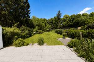 Wohnen im Grünen: Moderne KfW 55 Doppelhaushälfte mit großem Garten in begehrter Lage München-Aubing – Die vollständige Adresse der Immobilie erhältst du vom Anbieter., 81243 Aubing-Süd, München – Vorschaubild 12