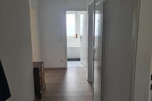 ETW mit 2 Balkonen, Aufzug ganz oben in Köln Weidenpesch zu verkaufen – Heinrich-Hoerle-Str. 25, 50737 Longerich, Köln – Vorschaubild 3
