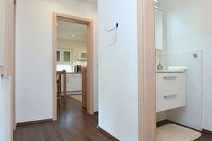 Sonnige, sehr schöne und modern möblierte Wohnung in Stuttgart Wangen – Die vollständige Adresse der Immobilie erhältst du vom Anbieter., 70327 Wangen, Stuttgart – Vorschaubild 18