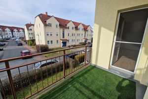 Geschmackvolle 2-Zimmer-Wohnung mit gehobener Innenausstattung mit Balkon und EBK in Leipzig – Topasstraße 98, 4319 Leipzig – Vorschaubild 1