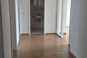 Traumhafte 3-Zi-Whg., bezugsfertig, ruhig, sonnig, Parkett neu - prov.frei – Bautzener Str. 28, 80997 Moosach-Bahnhof, München – Vorschaubild 1