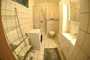 Sehr schöne 2-Zimmer DG Whg, renoviert, möbliert + Einbauküche – Hintere Schöneworth 17, 30167 Nordstadt, Hannover – Vorschaubild 17