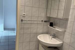 Gepflegte, helle 3-Zimmer Wohnung mit Balkon im 2. OG in Düsseldorf-Unterrath – Die vollständige Adresse der Immobilie erhältst du vom Anbieter., 40468 Unterrath, Düsseldorf – Vorschaubild 10