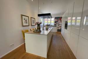 EFH in Zehlendorf, 6 Zimmer, Pool, Sauna, Provisionsfrei, sofort verfügbar – 14167 Zehlendorf, Berlin – Vorschaubild 14