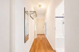 Geräumiges, helles Studio-Apartment in der Nähe des Boxhagener Platzes – Die vollständige Adresse der Immobilie erhältst du vom Anbieter., 10245 Friedrichshain, Berlin – Vorschaubild 7