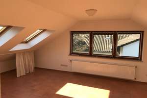 Charmantes  Haus mit Garten in ruhiger Lage statt Wohnung, in St. Augustin – Die vollständige Adresse der Immobilie erhältst du vom Anbieter., 53757 Sankt Augustin – Vorschaubild 9
