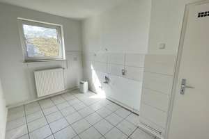 Schöne helle Wohnung mit Balkon  – Sudermannstr. 1, 38226 Lebenstedt, Salzgitter – Vorschaubild 3