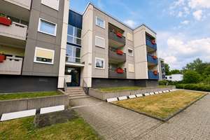 Frisch renovierte 2-Zimmer-Wohnung in Lennep mit großem Balkon