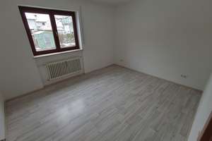 Zuhause mit 3 Zimmern, Terrasse und kleinem Garten  in Ingolstadt – Hans-Denck-Straße 38a, 85051 Süd, Ingolstadt – Vorschaubild 4