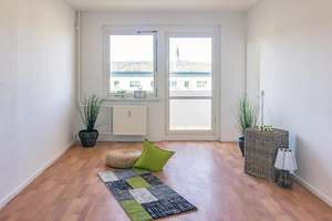 Familienwohnung mit Balkon in Rabenstein