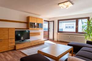 Schöne & teilmöblierte 4-Zimmer-Wohnung in Reutlingen-Ohmenhausen