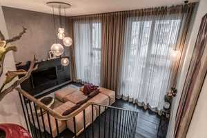 Luxuriös und extravagant! Möblierte 3 Zimmer Wohnung im Herzen von Schwabing – München – Vorschaubild 1