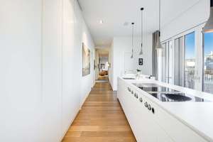 Penthouse Alt-Bogenhausen by Legat Living: 300 m² Wohnfläche, 3 m Deckenhöhe, 2 Kamine, 3 Terrassen – Die vollständige Adresse der Immobilie erhältst du vom Anbieter., 81679 Altbogenhausen, München – Vorschaubild 6