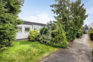 Wohnen im Grünen: Charmanter Bungalow mit Süd-Atrium in Feldrandlage – Die vollständige Adresse der Immobilie erhältst du vom Anbieter., 50765 Esch/Auweiler, Köln – Vorschaubild 3